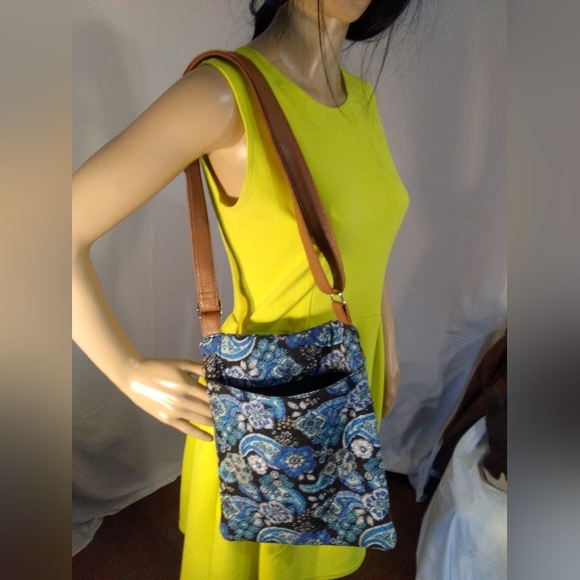 Stone Mountain Mini Shoulder Tote in Blue Plaisley - Picture 2 of 11